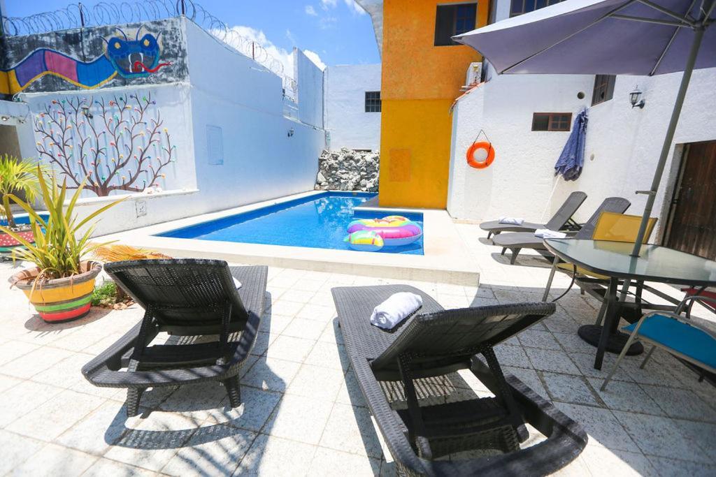 Ikaro Suites Colonial Cancún Exterior foto